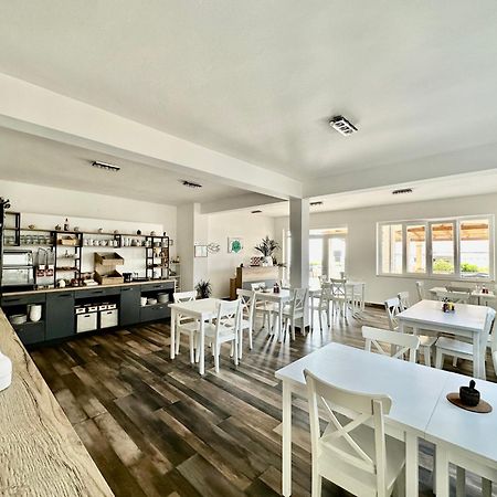 Bed and Breakfast Pansion Braco Zavala Exterior foto