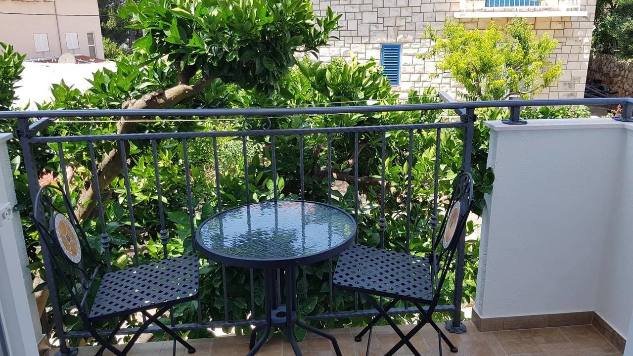 Bed and Breakfast Pansion Braco Zavala Exterior foto